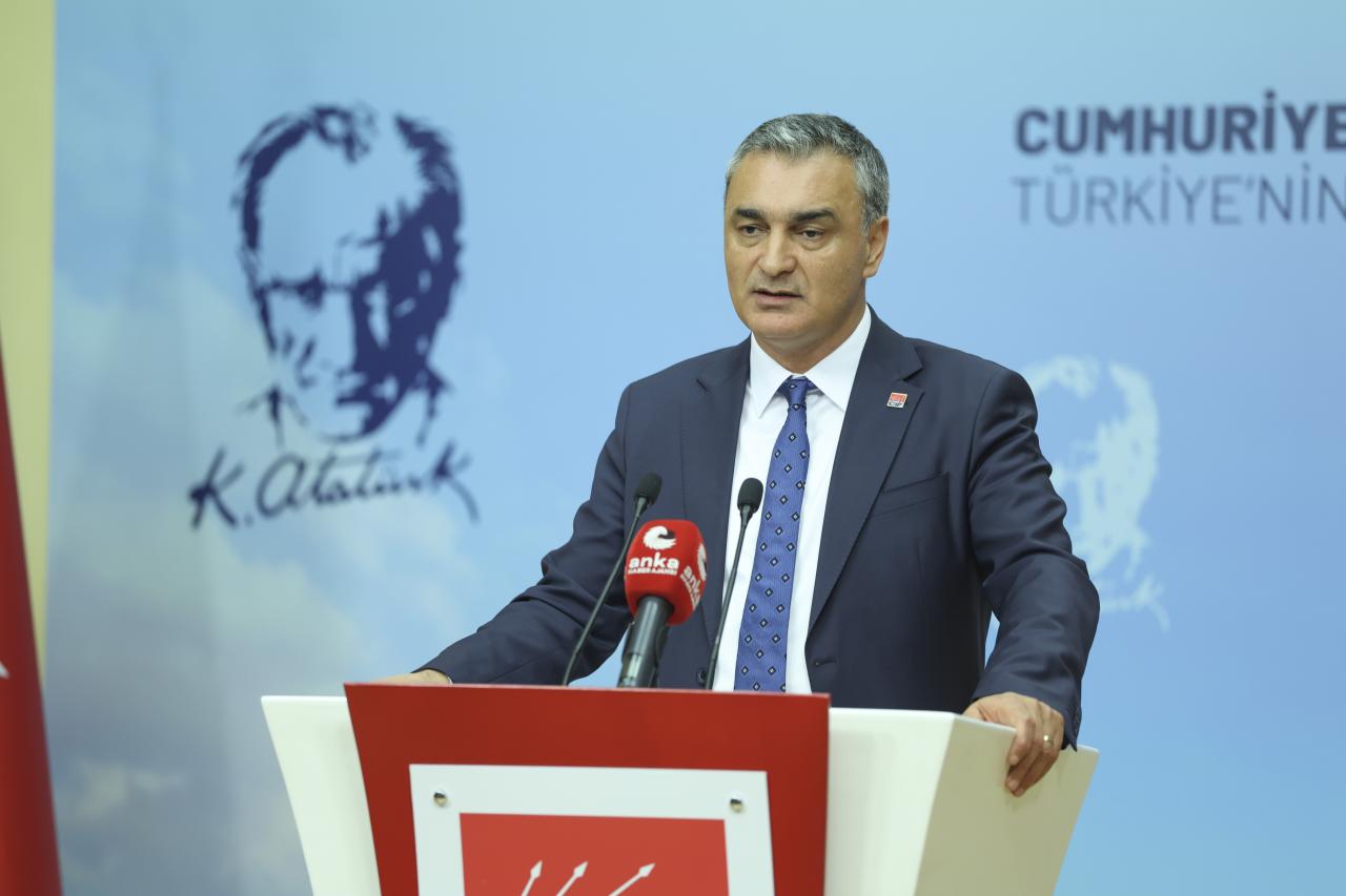 Müslim Sarı’dan Büyüme Rakamları Açıklaması: “Büyüme Potansiyelin Altında, Fatura Vatandaşa Kesiliyor”