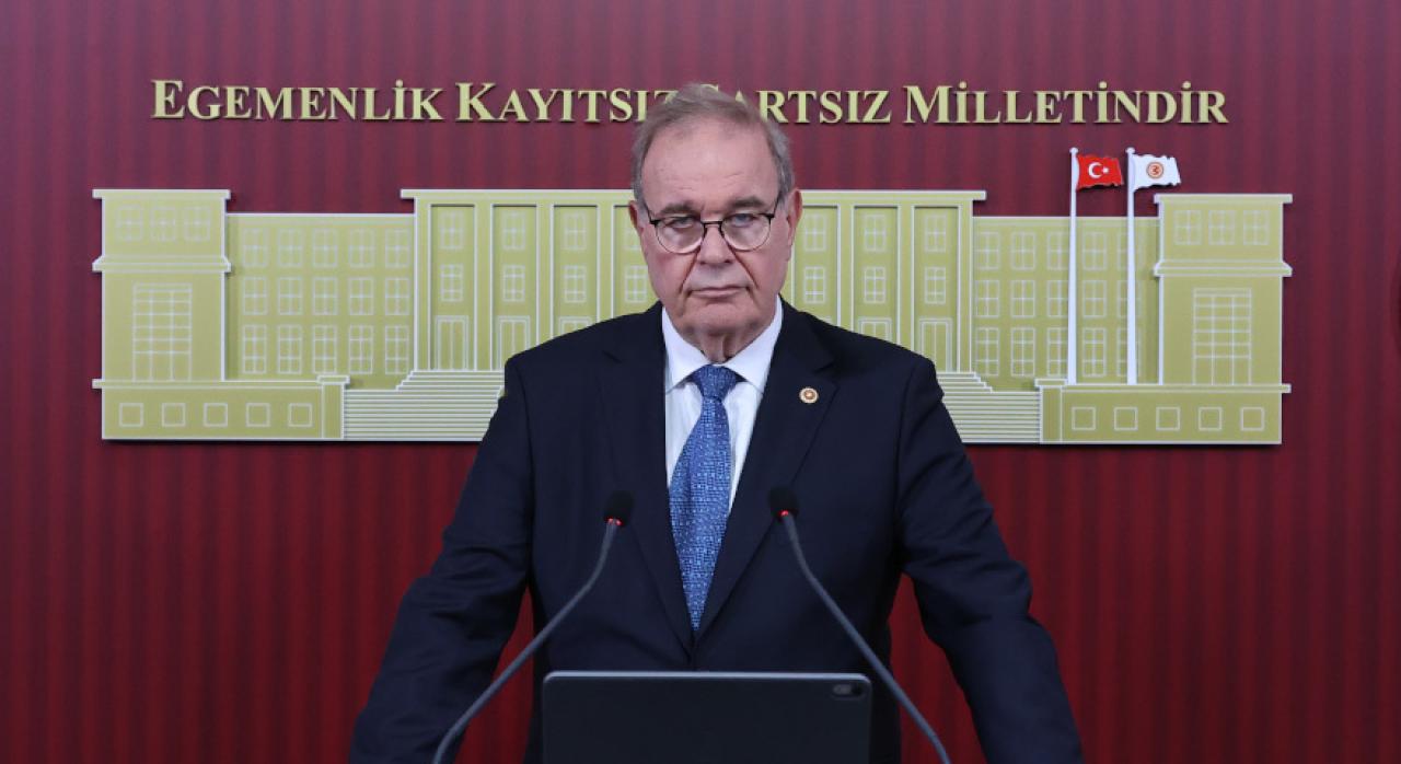 Faik Öztrak: “20 Günde Ne Değişti de 2027 Enflasyon Tahmini Yüzde 40 Oranında Saparak Yüzde 21’e Çıkarıldı”