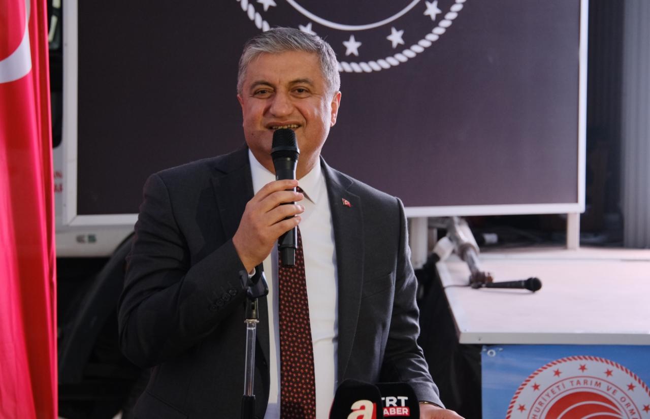 Güngör Geçer: “Karataş’ımızı bölgenin incisi yapmak için çalışıyoruz.”