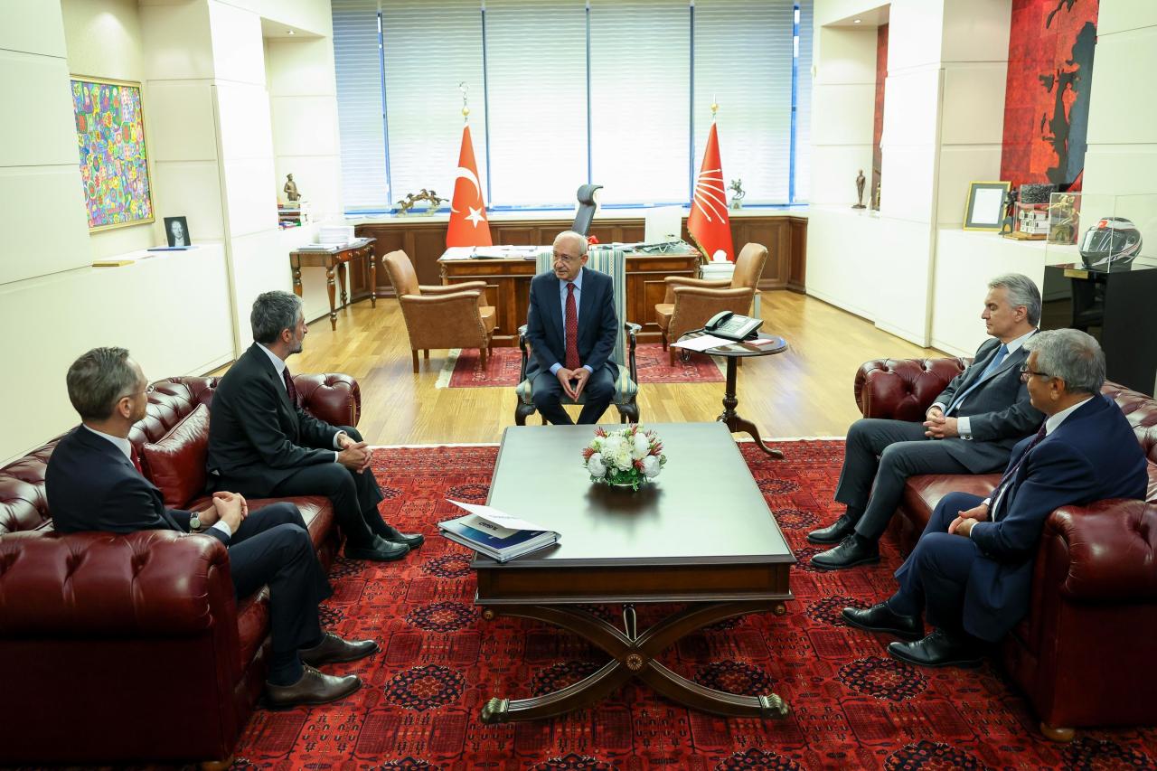 CHP Genel Başkanı Kemal Kılıçdaroğlu, TÜSİAD Başkanı Ozan Diren’i Kabul Etti