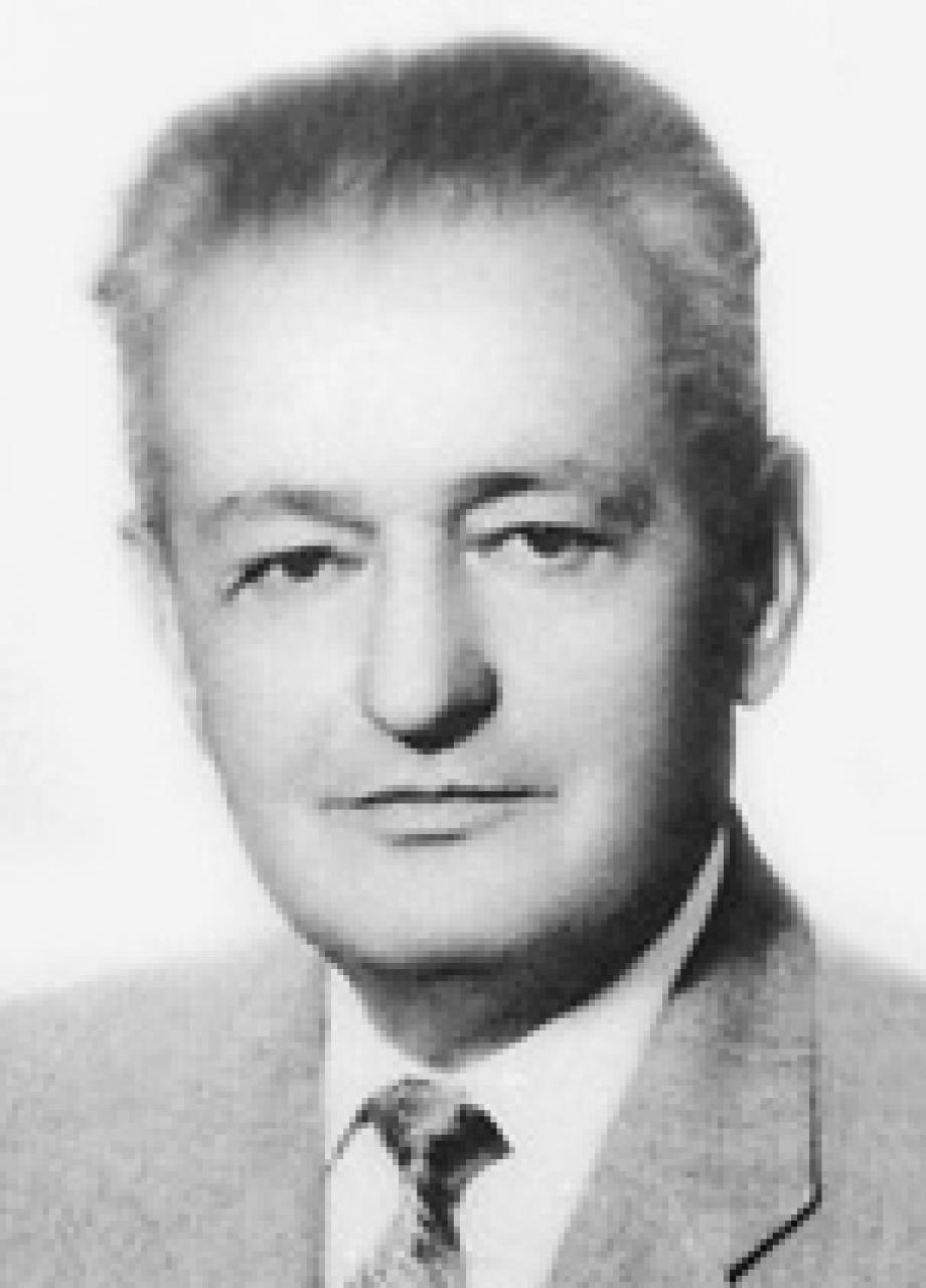 Eski başkanlarımızdan Fikret Yüzatlı'yı saygıyla anıyoruz