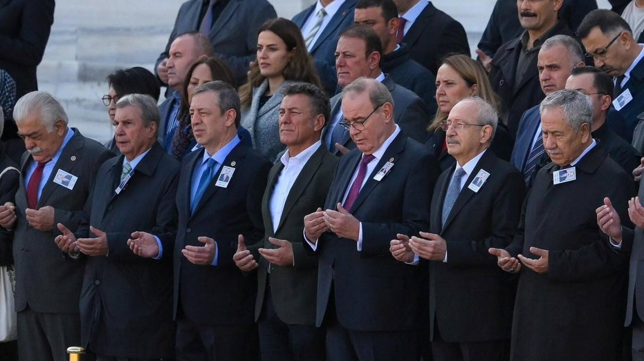 CHP Genel Başkanı Kemal Kılıçdaroğlu, Hasan Gülay'ın Cenaze Törenine Katıldı