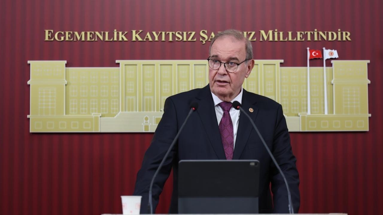 Faik Öztrak: “Finansal Cinayette Cenaze Ortada Kaldı”