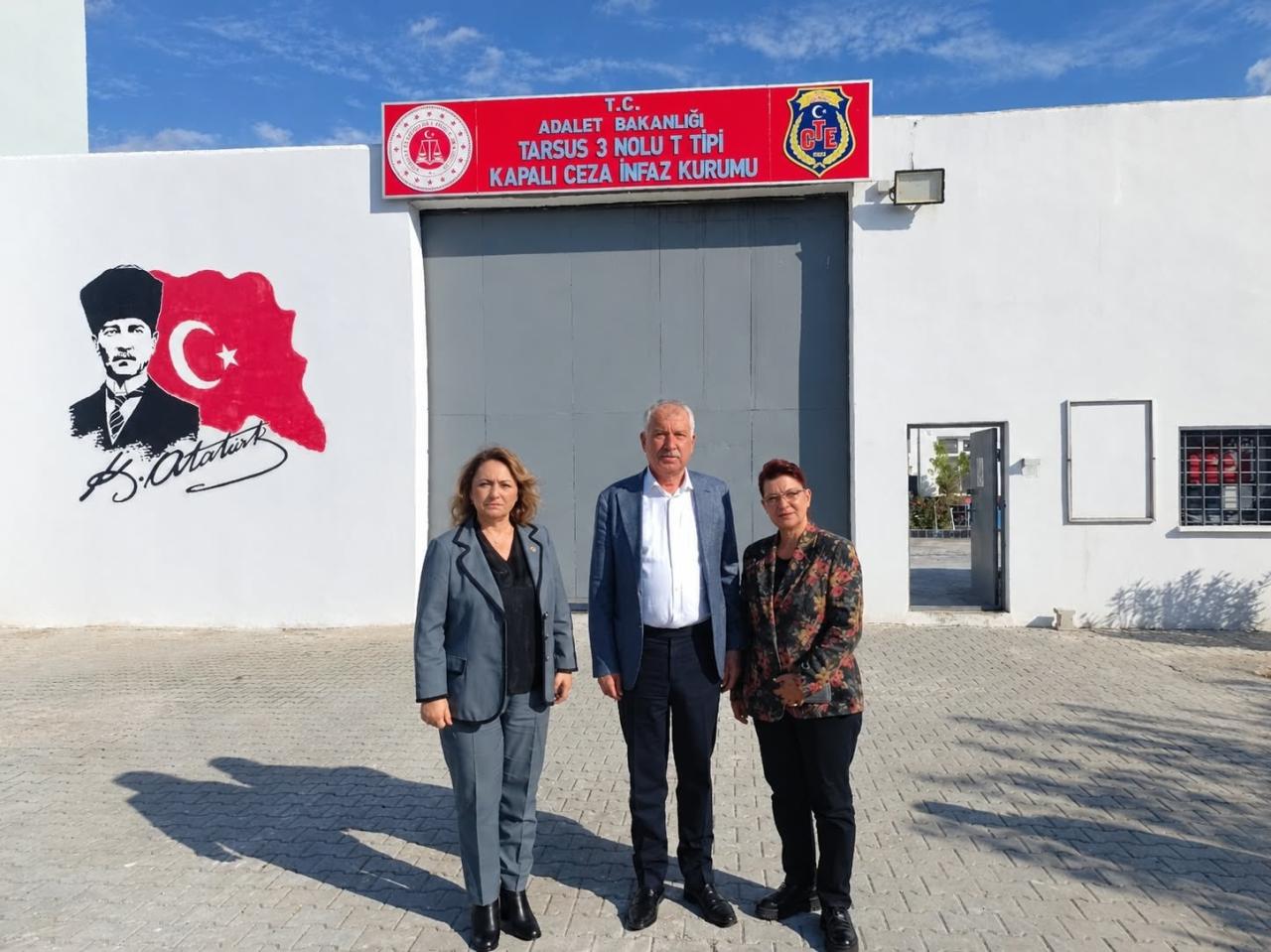 Müzeyyen Şevkin'den, Tarsus Cezaevi'nde Tutuklu Belediye Başkanlarına Ziyaret
