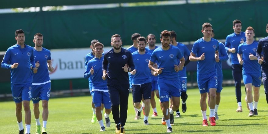Kasımpaşa’da Fenerbahçe hazırlıkları başladı