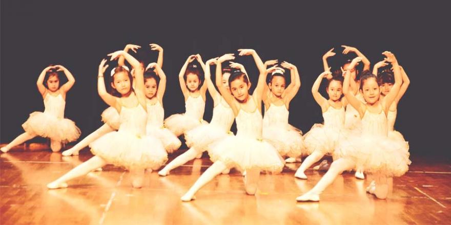 KÜLTÜRSEM DANS GRUPLARINDAN MUHTEŞEM FİNAL