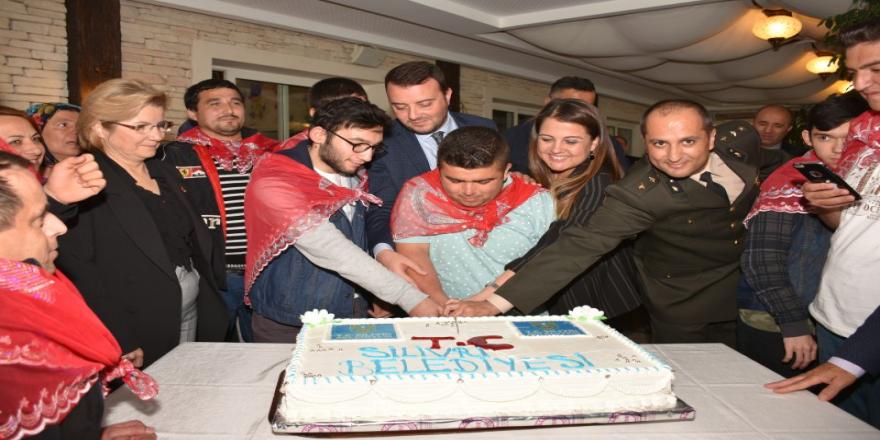 ÖZEL ÇOCUKLARA ASKER EĞLENCESİ