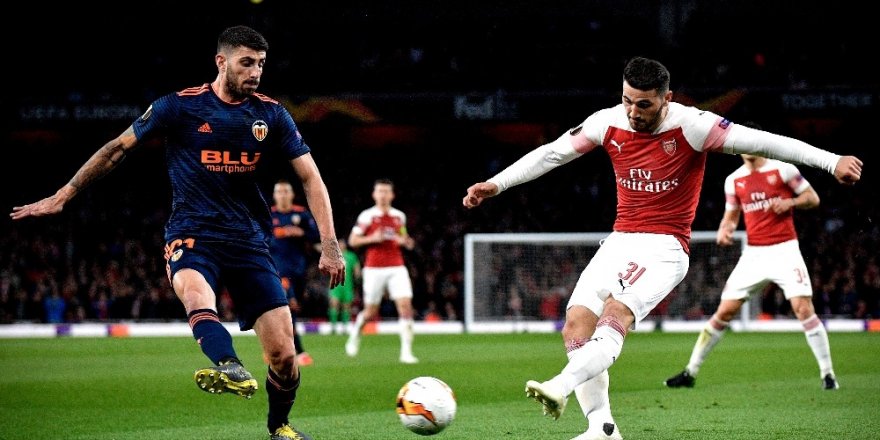 Arsenal, finale göz kırptı