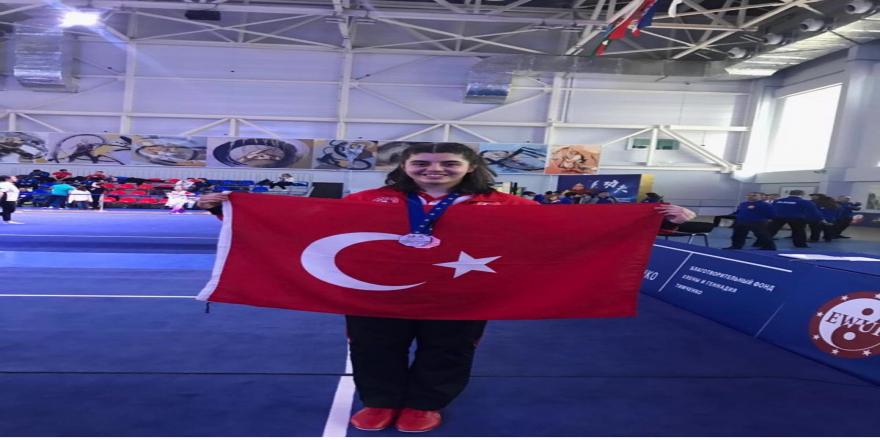 ATAŞEHİRLİ SPORCU’DAN BÜYÜK BAŞARI