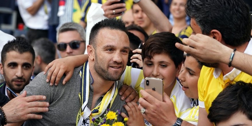 Valbuena, Kadıköy’e veda etti