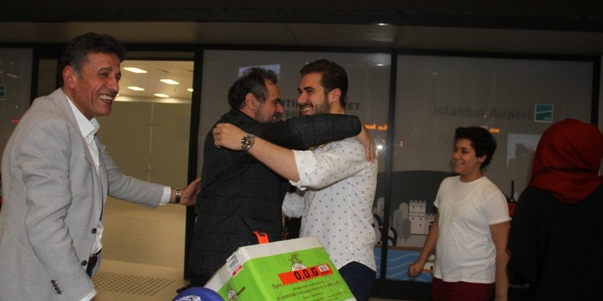 İsrail’de serbest bırakılan Cemalettin Kerim yurda döndü