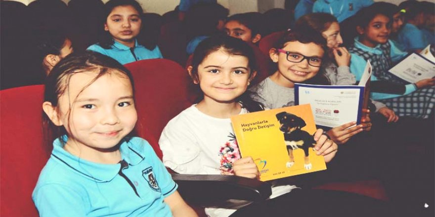 BEYLİKDÜZÜ’NDE ÇOCUKLARA HAYVAN SEVGİSİ AŞILANIYOR