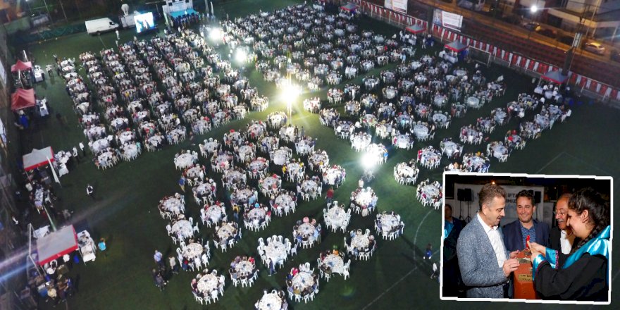 3 Bin 500 Lise Öğrencisi Mezuniyet İftarında Bir Araya Geldi