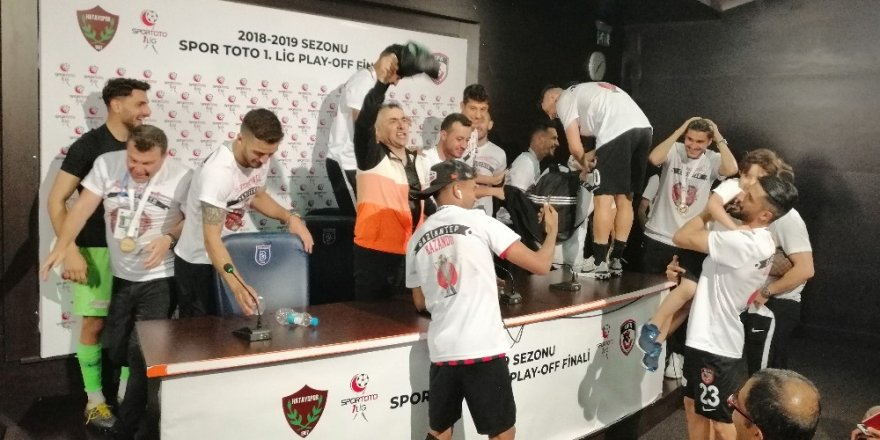 Mehmet Altıparmak: "Şampiyon olduğumuz için mutluyum"