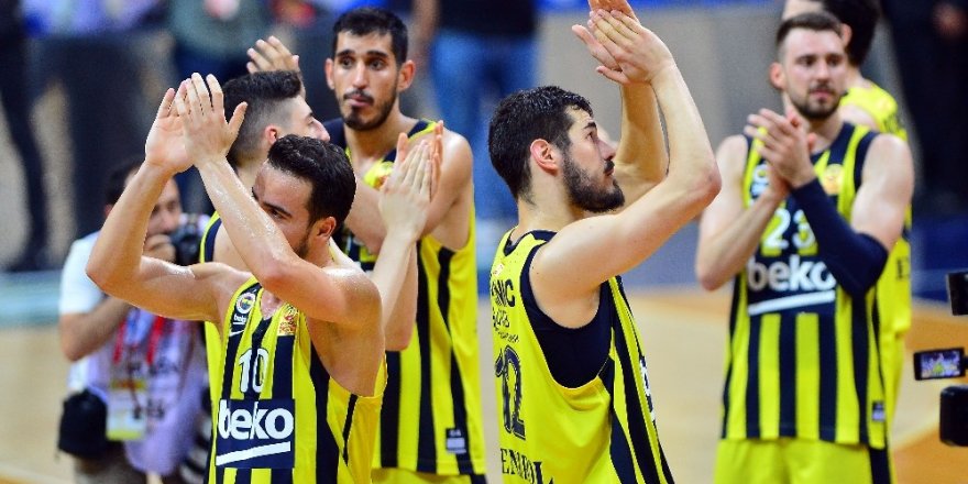 Nikola Kalinic 100. maçına çıktı