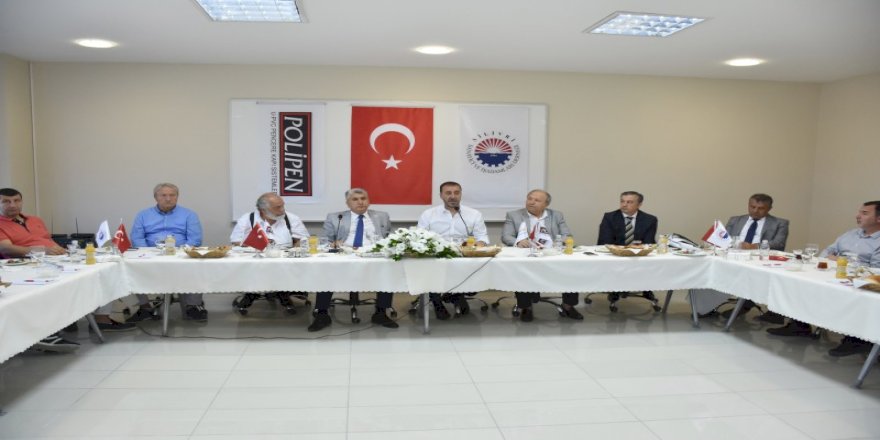 KAVAKLI VE SELİMPAŞA SANAYİCİLERİNİ DİNLEDİ