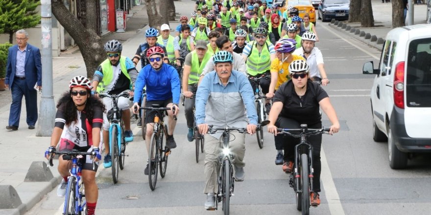 Beykoz’da pazar günleri yollar bisikletlilerin