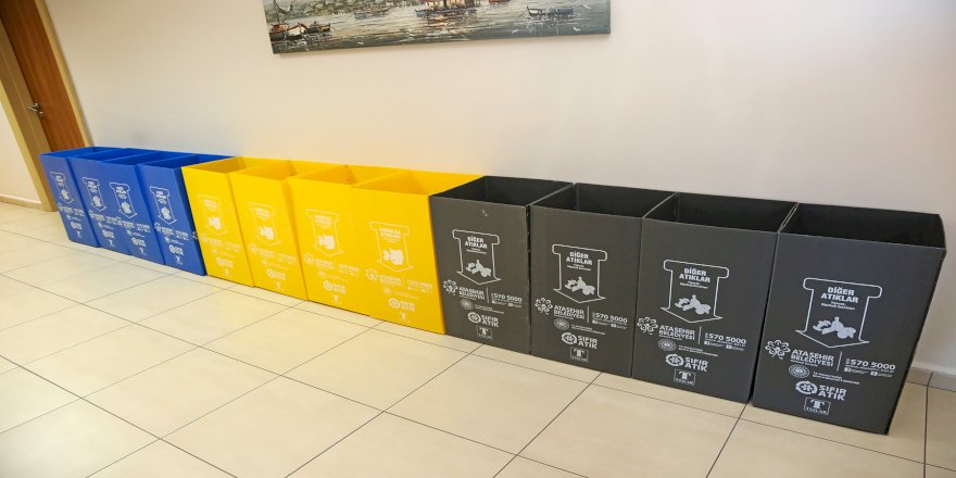 Ataşehir’de Müzikli Kukla Tiyatrosu ile Çocuklar Buluştu