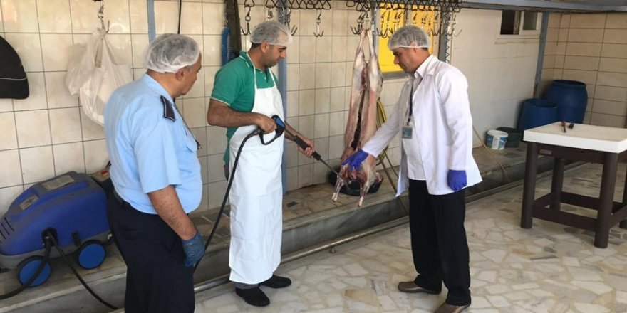 BAYRAMPAŞA’DA KURBANLIKLAR DENETİM ALTINDA