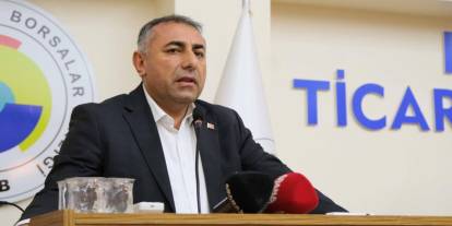 “Deprem Gerçeğiyle Yaşamak” paneli Kozan’da düzenlendi