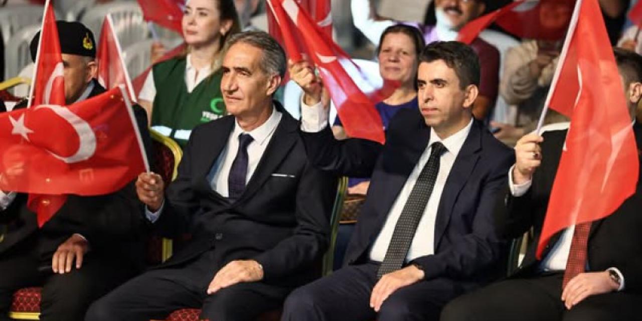 Silivri’de 15 Temmuz Demokrasi ve Millî Birlik Günü Anma Programı Düzenlendi