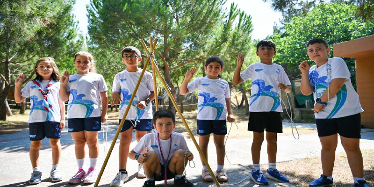 BEYLİKDÜZÜ’NDE ÖĞRENCİLER YAZI SPORLA GEÇİRİYOR