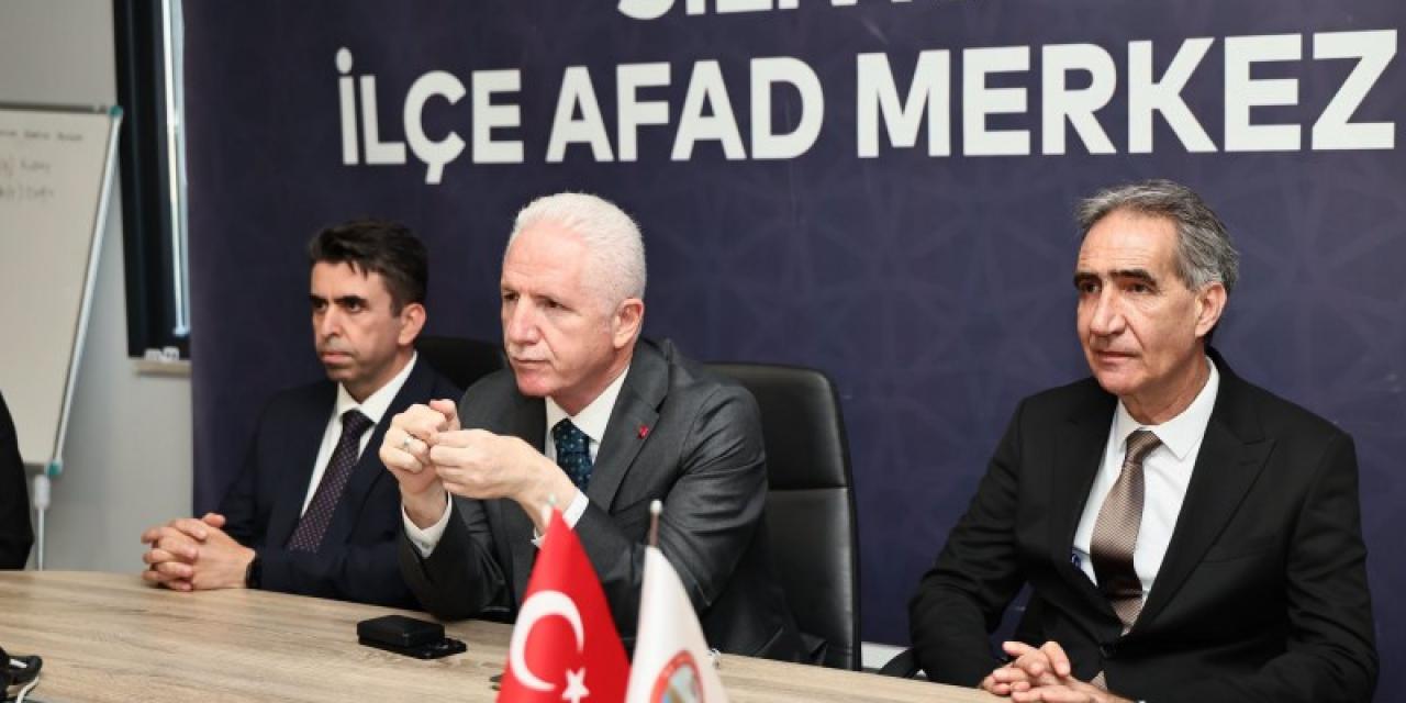 Silivri Afet Koordinasyon Merkezi'nde Yangınla Mücadele Koordinasyon Toplantısı Düzenlendi