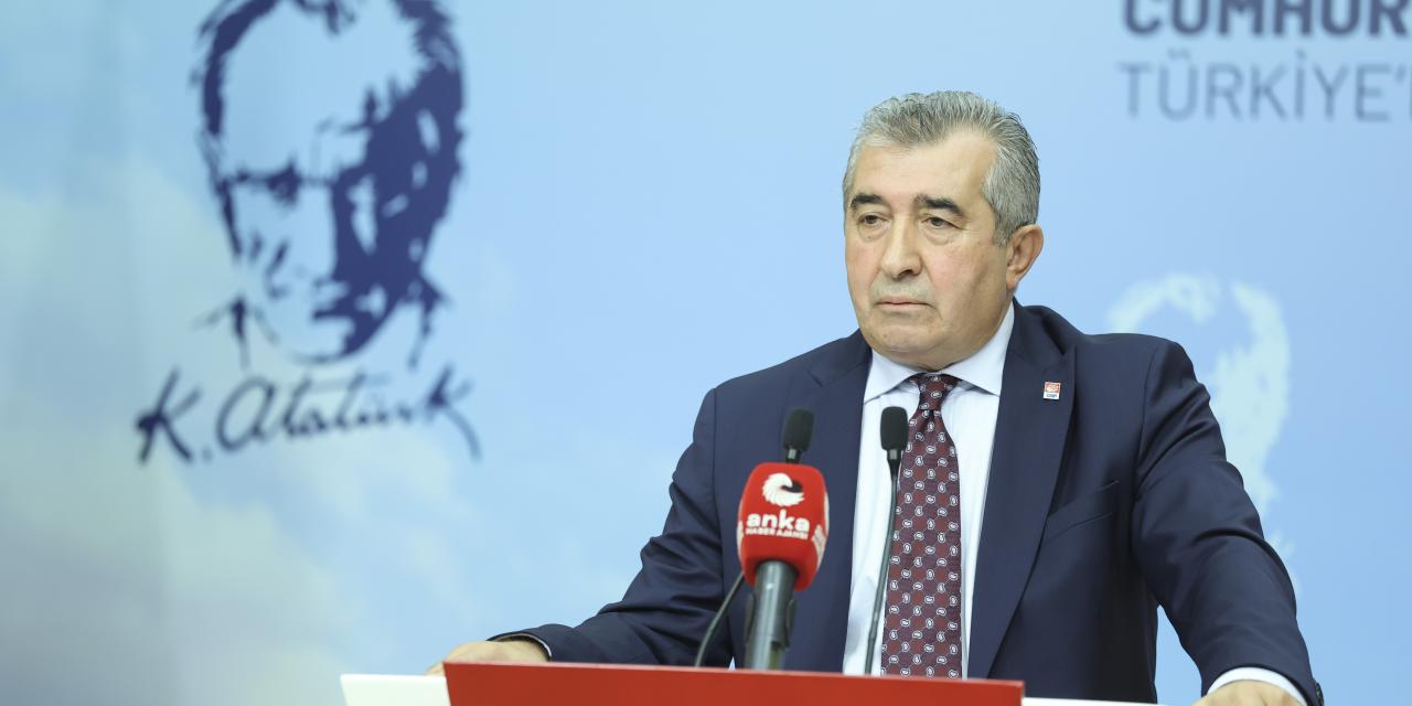 Necdet Saraç: 