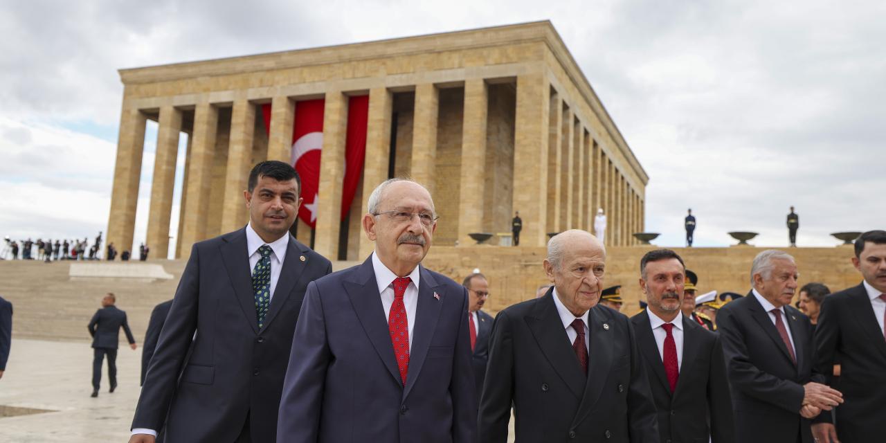 CHP Genel Başkanı Kemal Kılıçdaroğlu Zafer Bayramı Törenine Katıldı