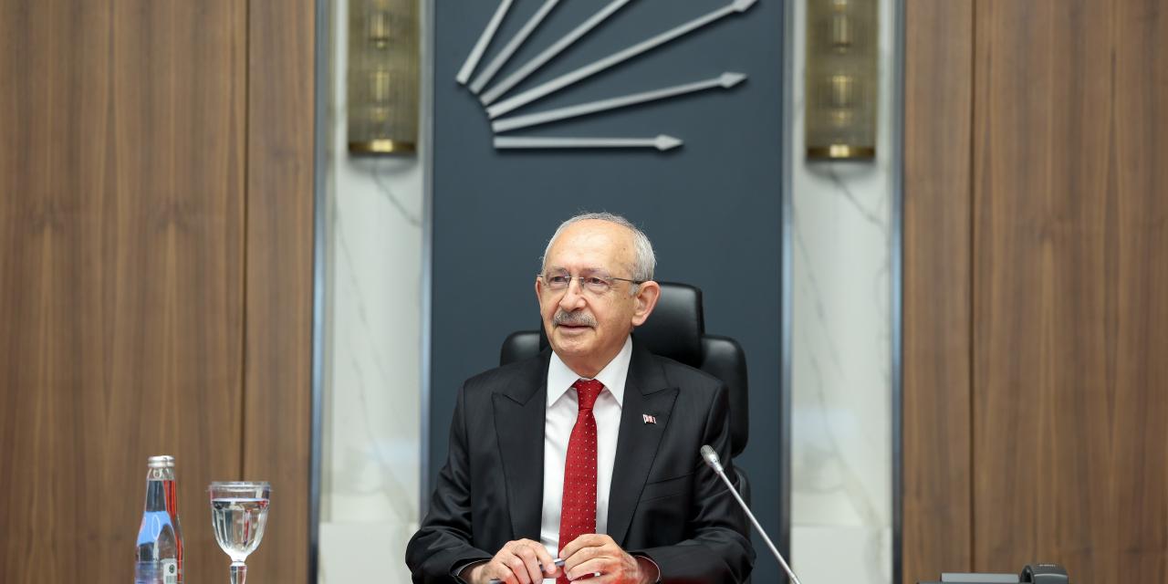 CHP Genel Başkanı Kemal Kılıçdaroğlu, DEM Parti Eş Genel Başkanları Bakırhan ve Hatimoğulları'nı Tebrik Etti