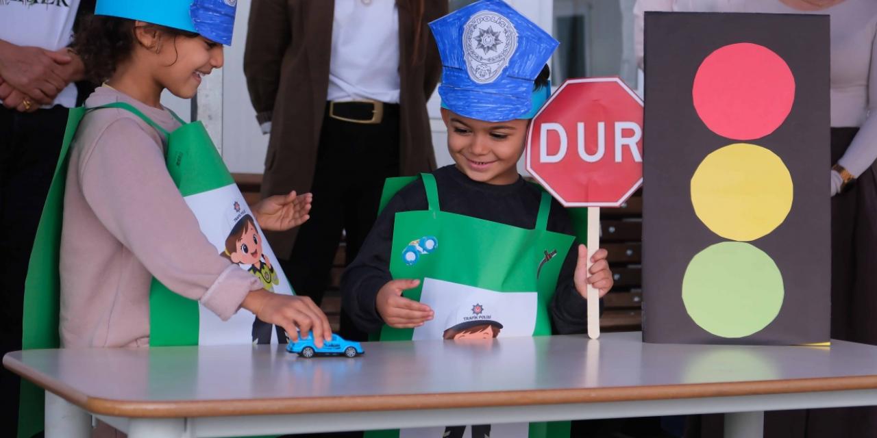Kız Çocukları Güvenle, Şiddete Maruz Kalmadan Ve Hayalleri Kısıtlanmadan Büyüsün…