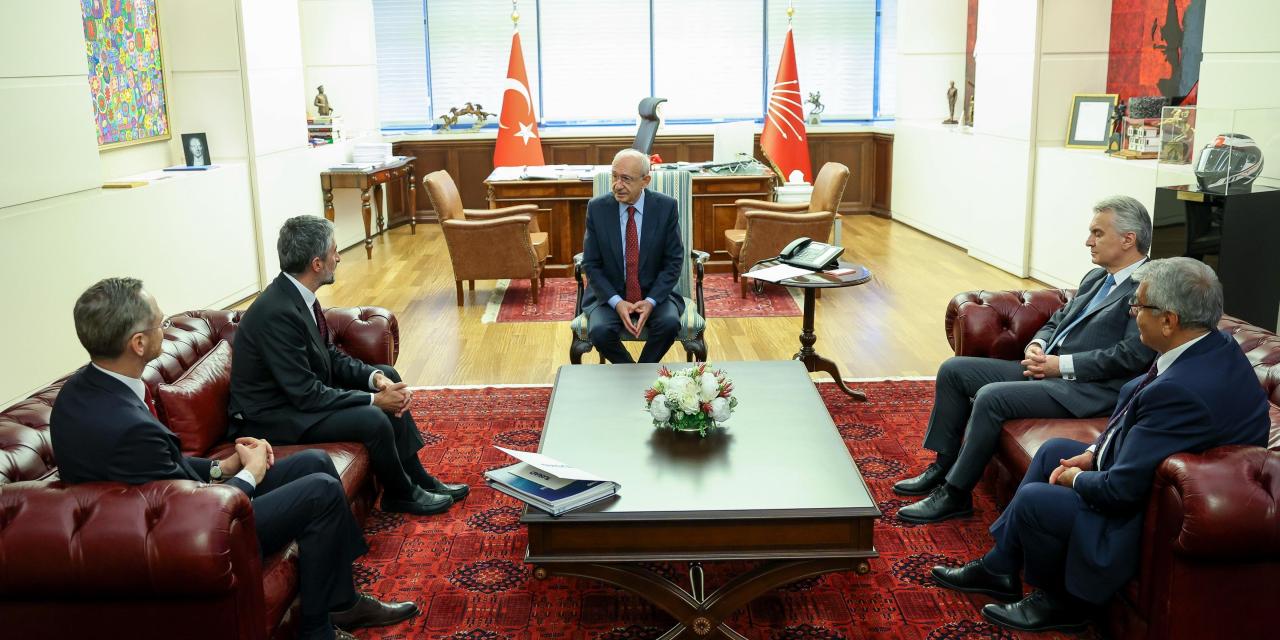 CHP Genel Başkanı Kemal Kılıçdaroğlu, TÜSİAD Başkanı Ozan Diren’i Kabul Etti