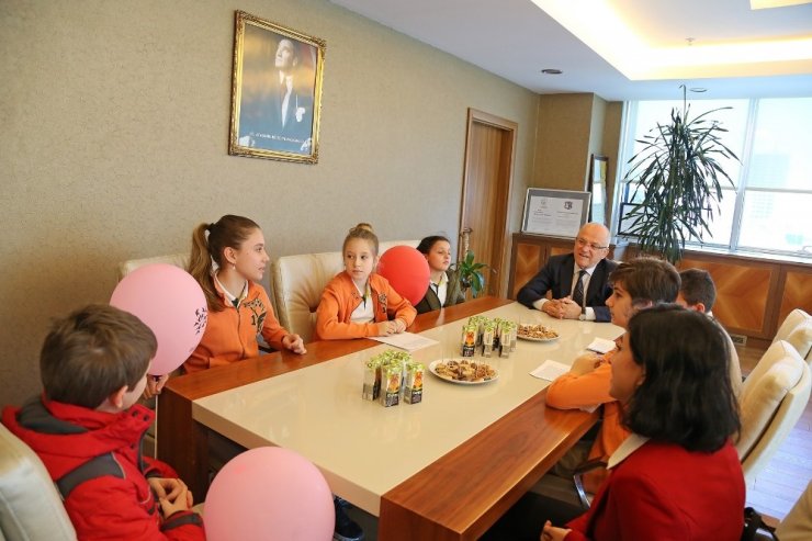 Ataşehir’in 23 Nisan’da çocuk belediye başkanı oldu