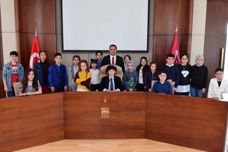 Beyoğlu Çocuk Meclisi 23 Nisan için toplandı