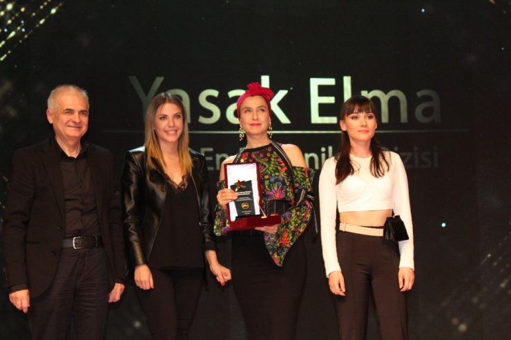 İKÜ Kariyer Onursal Ödülleri üçüncü kez sahiplerini buldu