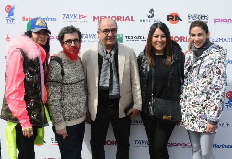 Kadıköy’de yelkenler bu kez hayat için açıldı