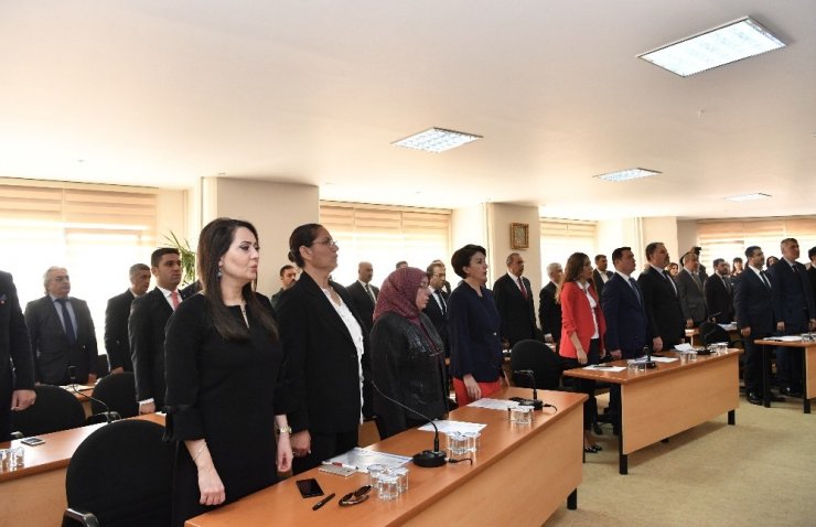 Maltepe Belediye Meclisi yeni üyeleriyle ilk toplantısını yaptı