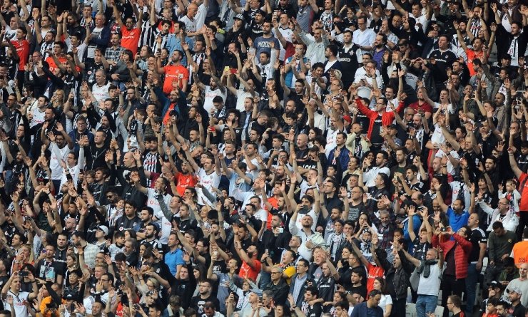 Beşiktaş’tan çocuk istismarına sessiz tepki