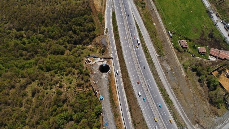 İstanbul Havalimanı metro hattı hızla ilerliyor