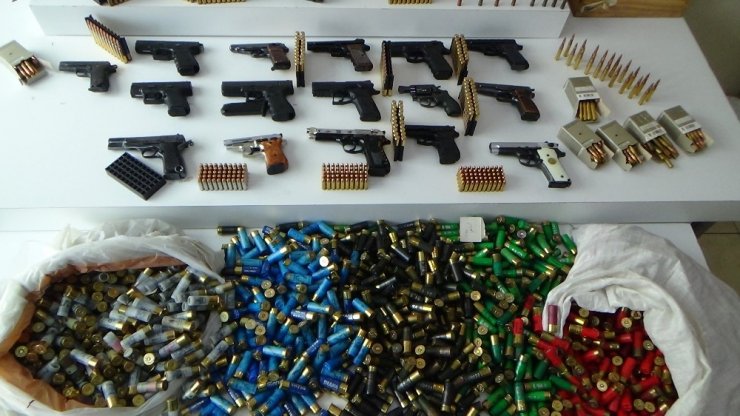 İstanbul’da çetelerin hesaplaşmalarında işlenen 4 cinayetin sırrı çözüldü