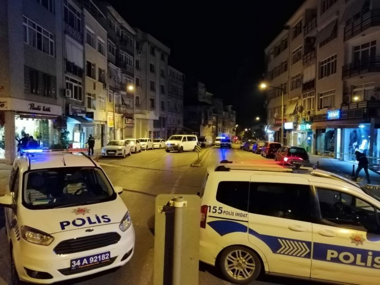 Kadıköy’de Önce Ateş Açtılar, Sonra Polisle Çatıştılar