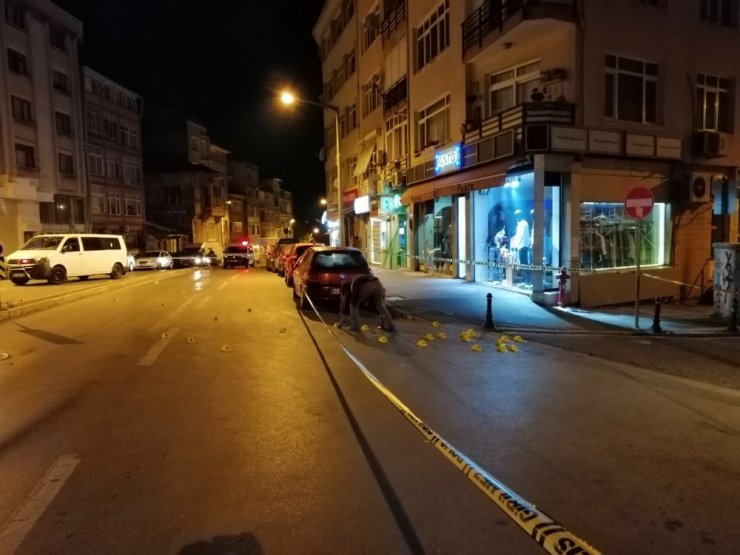 Kadıköy’de Önce  Ateş Açtılar, Sonra  Polisle Çatıştılar