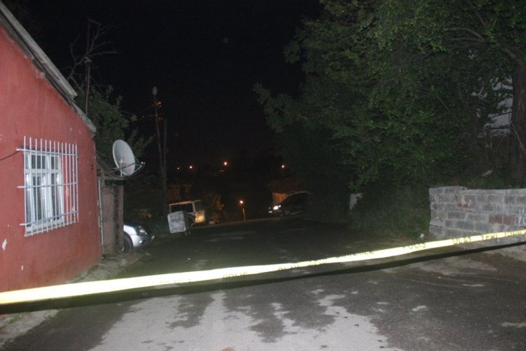 Sultangazi’de silahlı saldırı: 1 kişi ağır yaralandı