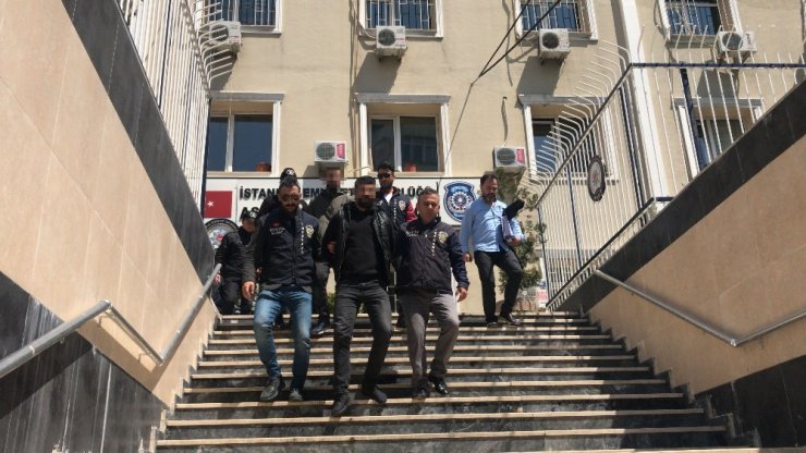 Kağıthane'de 16 Yıl Önce Öldüren Babalarının Katilini Öldüren Şüpheli Yakalandı