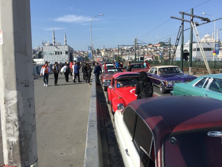 Galata Köprüsü’nde 100. Yıla Özel Şov