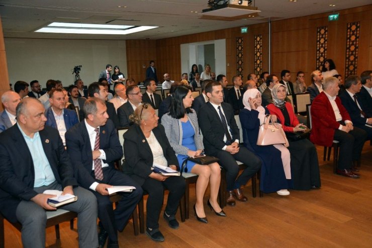 Muhtarlarla ‘enerji’ veren buluşma