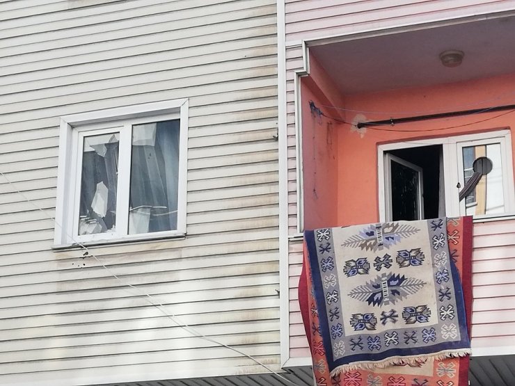 Esenyurt’ta öfkeli adam, genç kıza dehşeti yaşattı