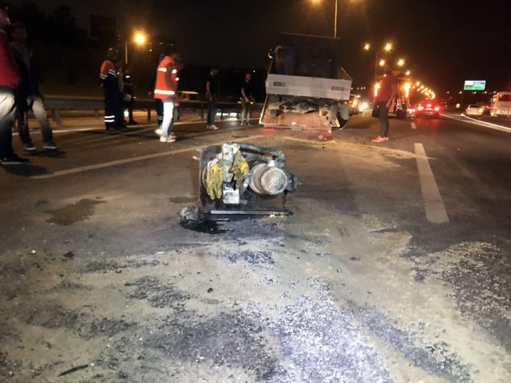 Kağıthane, Tem Otoyolunda Yaşanan İki Ayrı Kazada 9 Kişi Yaralandı