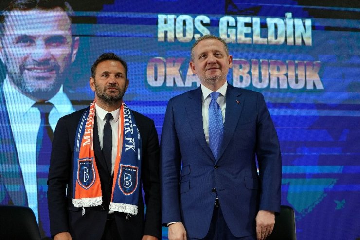 Okan Buruk: “Bu yarışın içinde olmak için açım”
