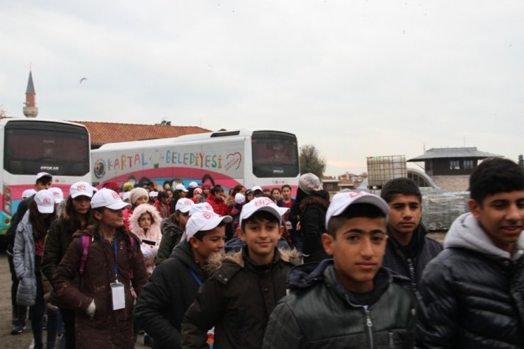 Kartal Belediyesi’nden okullara araç desteği